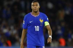 姆巴佩赛事官方发布比分优势明显新规，G2争议不断！的简单介绍